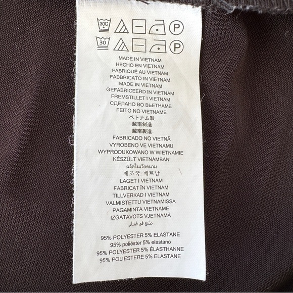 Michael Kors top with split neck, bell sleeves, loose fitting, stretch knit - Picture 11 of 12